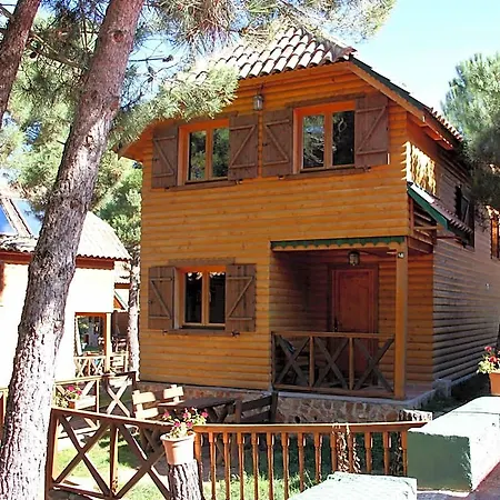 Xalet De Prades Apartahotel